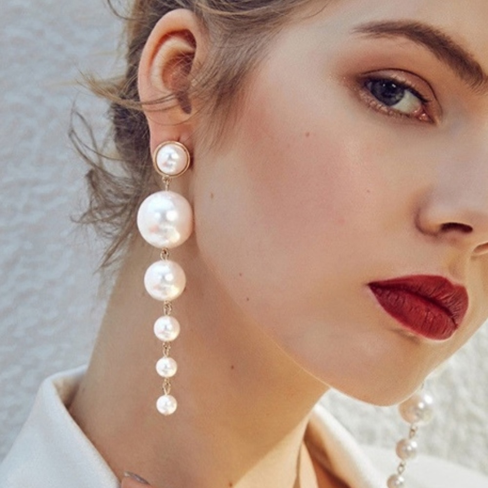 Pearl Earrings - Picture 2 of 7